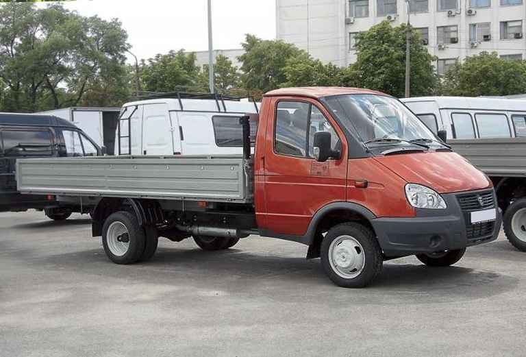 Заказ грузового такси для перевозки стройматериалы, товары по Комсомольску-на-Амуре